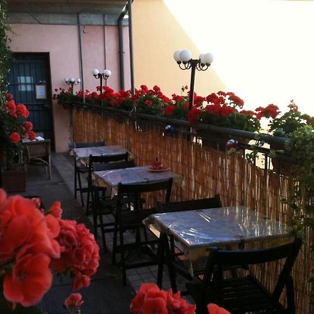 Ripa Del Naviglio B&B Milão Exterior foto
